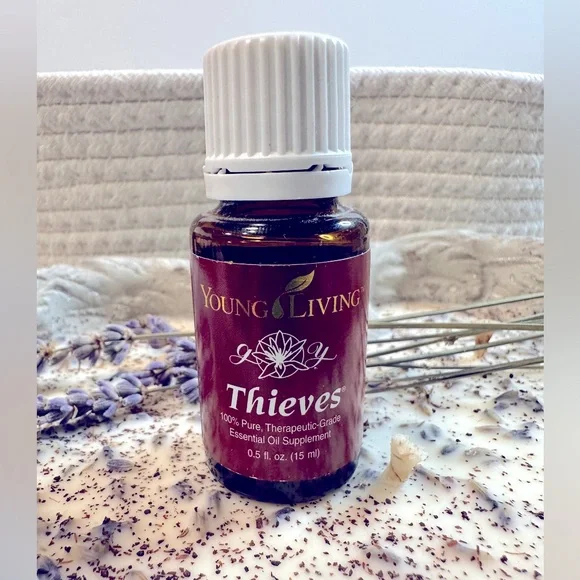 New Young Living Thieves Essential Oil, 15ml - Picture 2 of 5